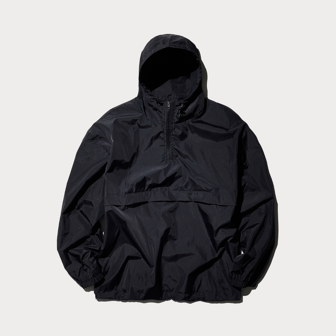ESSENTIALS ブラック レインウェア セットアップ 2_5fee2224-c27b-4f78-8e76-