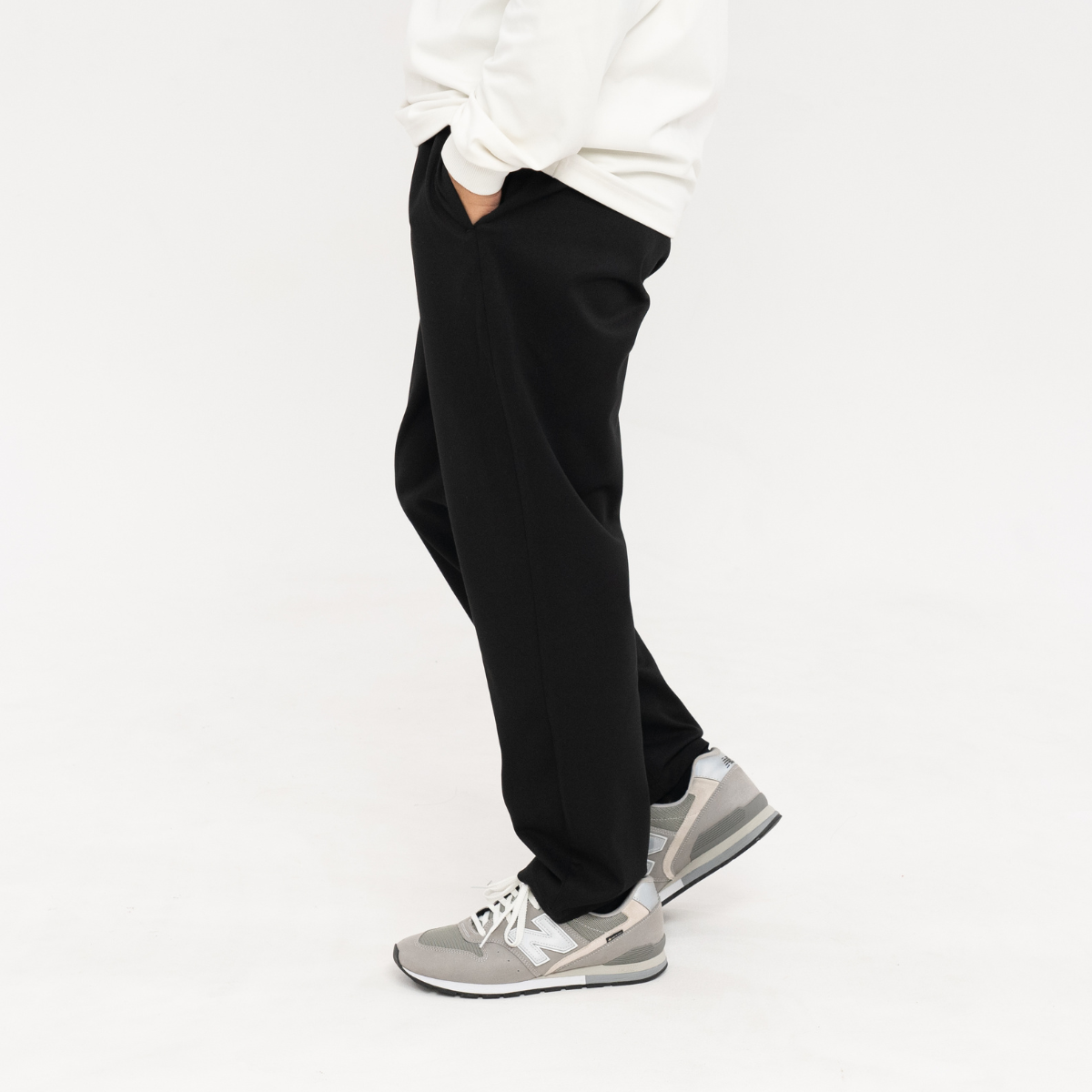 Signature Stretch Pants